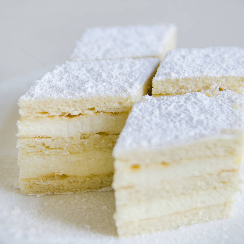 Prăjitura Albă ca Zăpada - rețeta tradițională