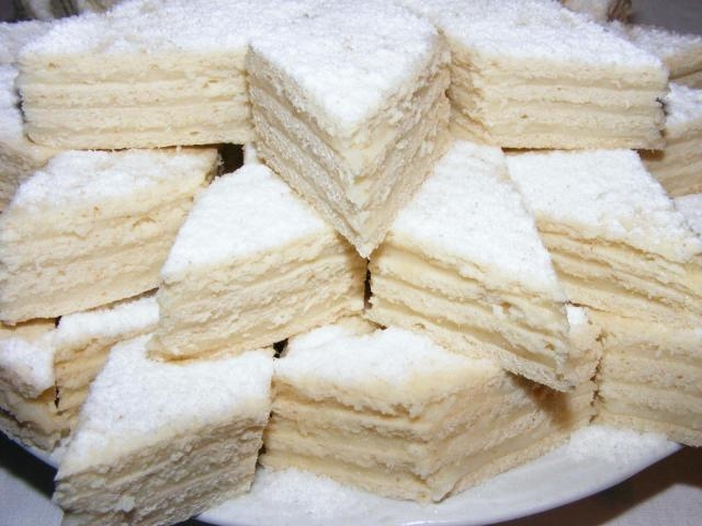 Prăjitura Albă ca Zăpada - rețeta tradițională